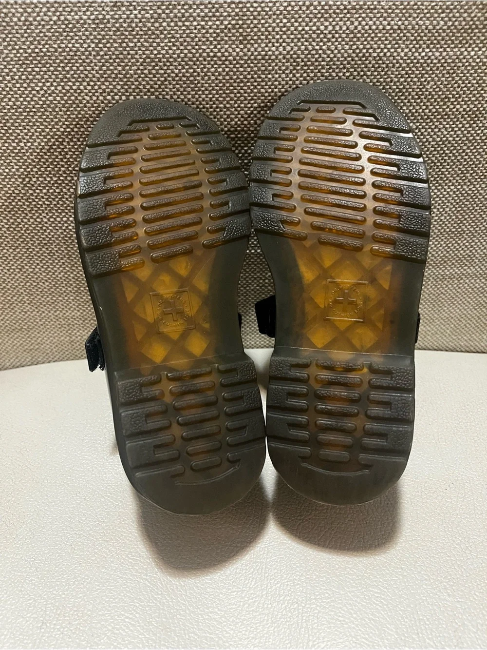 Dr. Martens Maccy Black Patent Mary Jane Kids Shoes Size 11